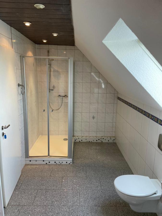 Doppelhaushaelfte In Perfekter Lage Fuer Fahrradtouren - Haus Perrich Wesel  Exterior foto